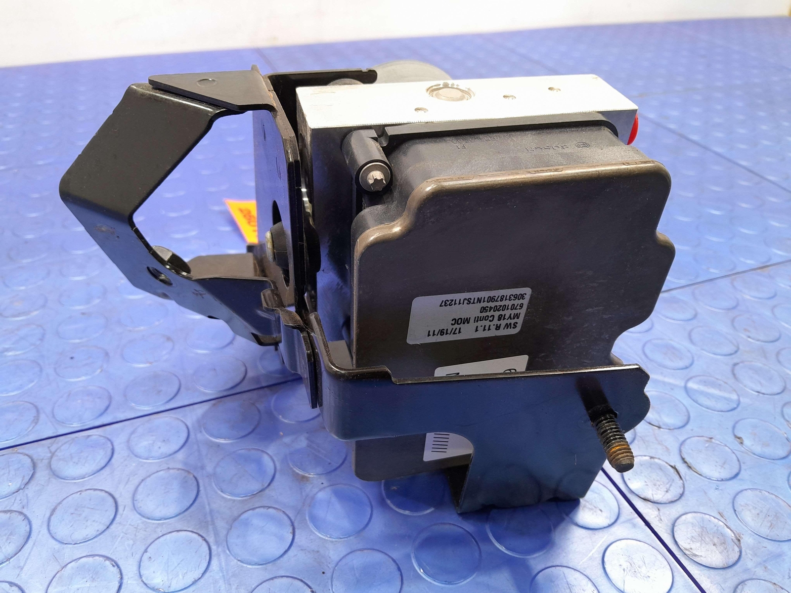 17-24 Maserati Ghibli ABS Anti Lock Brake Pump Modulator Assembly OEM 670102045