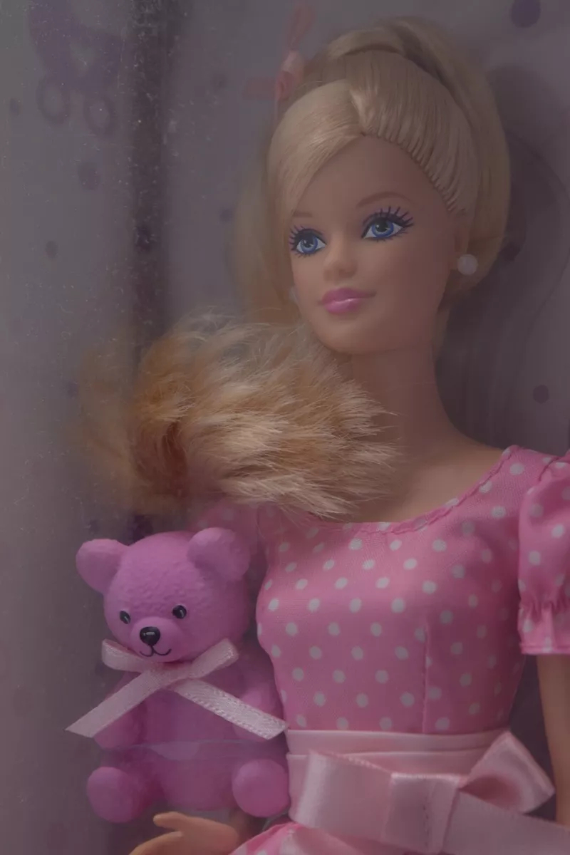 Barbie It’s a Girl Barbie Collector X8428 NIB
