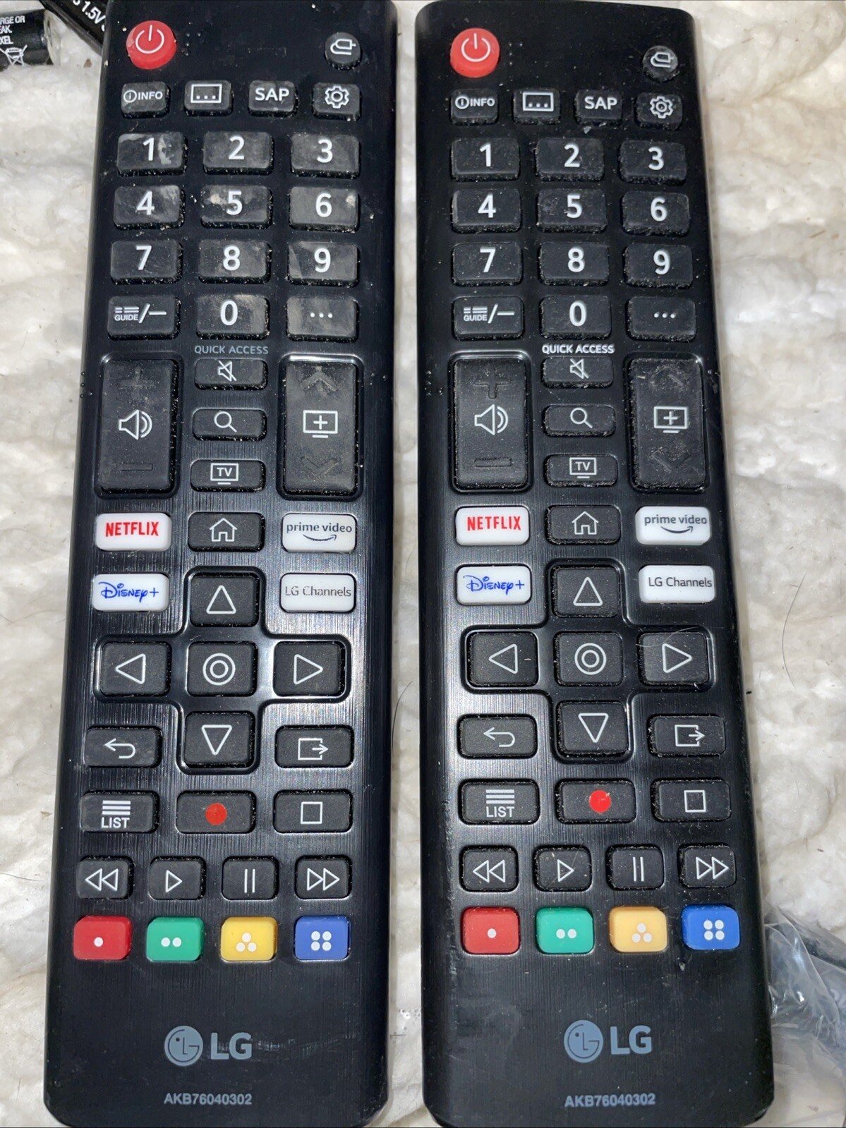 LG TV Remote Control With 2x AAA Batteries for 86UQ7590PUD, AKB76040302