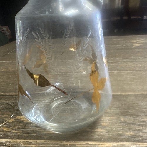 Vintage 50s MCM Decanter Bar Set with 5 Glasses 6 Piece Gold Leaves Etched Glass - Picture 6 of 13