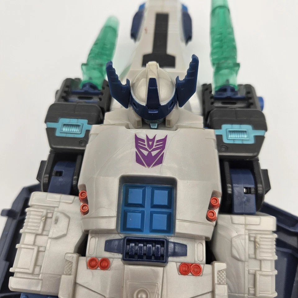 Vintage 2003 Transformers Energon Megatron Decepticon Figure Hasbro Robot Jet - Image 4 of 4