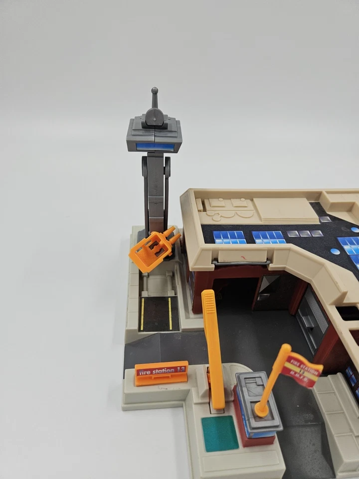 Micro Machines Double Takes Fire Escape Playset 1995 Galoob - Image 3 of 4