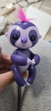 WOWWEE FINGERLINGS INTERACTIVE MONKEY PET--C-37