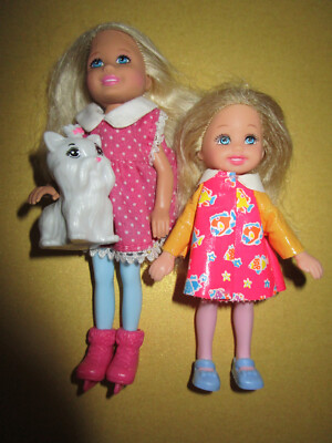 B1411) BLONDE BARBIE CHELSEA SCHLITTSCHUHE MATTEL+BLONDE SHELLY+SCHUHE+HÜNDCHEN