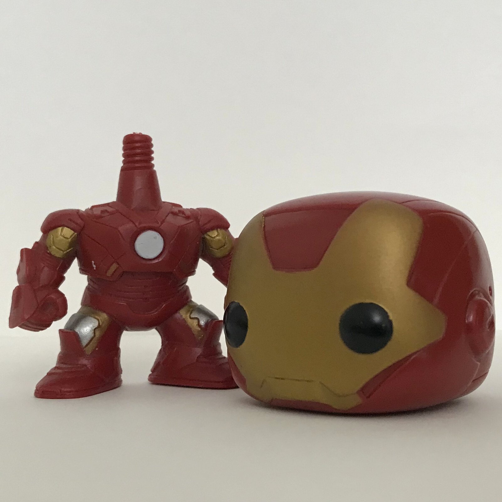 Figura De Acción Broken Funko Pop Marvel Avengers Iron Man Bobble Head 11