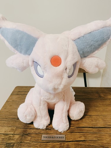 Pokemon Center Original Espeon Fluffy Hugging Plush toy Comfy Friends JAPAN - Picture 2 of 7