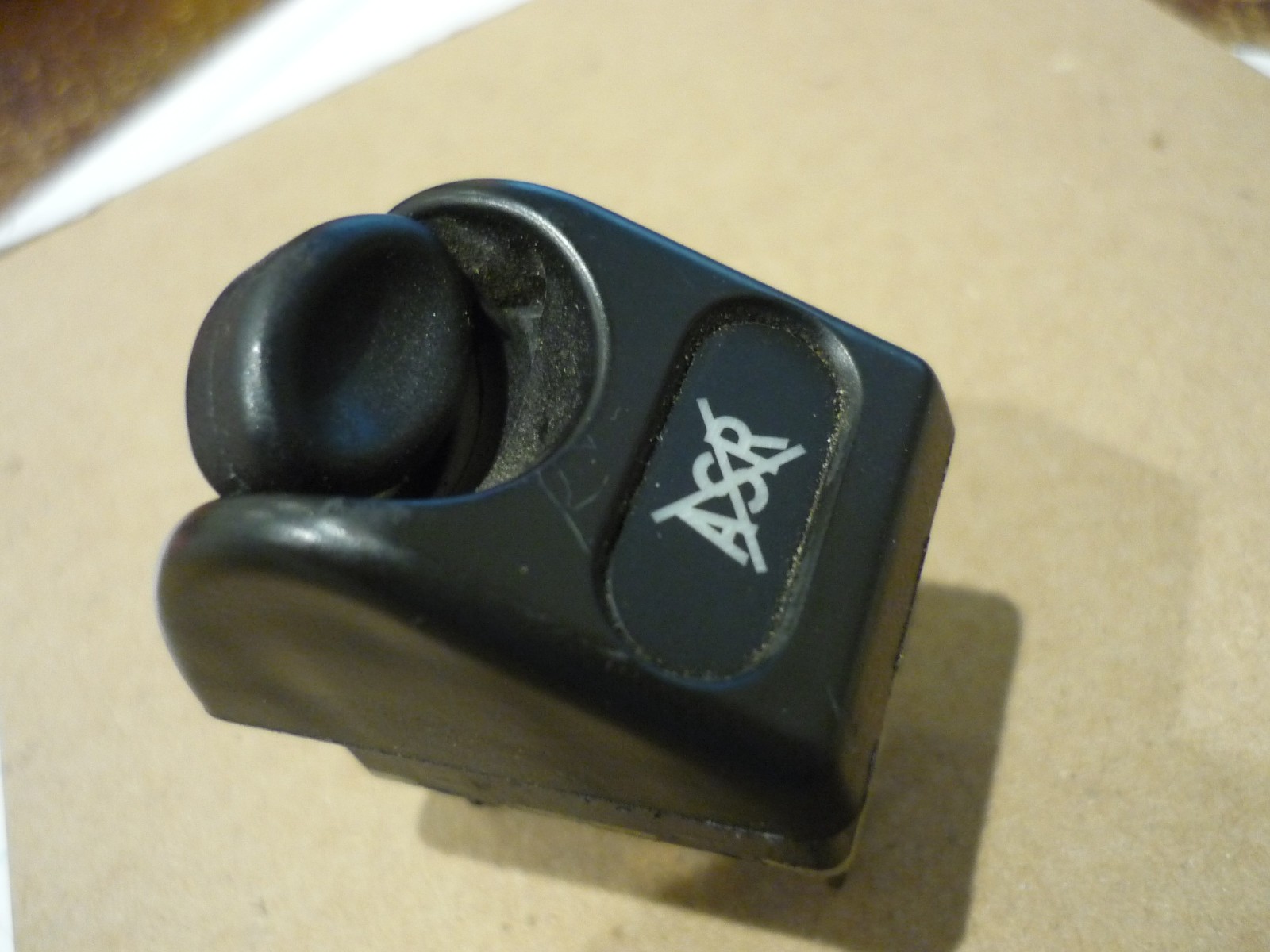 Ferrari 360,575 ASR Exclusion Switch  P/N 180732