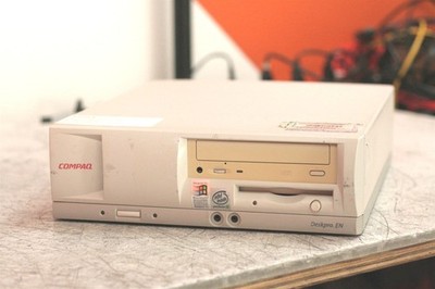 Compaq Deskpro EN SFF Beige Desktop PC Pentium III 800MHz 128MB 0HD 
