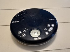 VINTAGE RCA Portable CD Player and Digital Tuner- RP2710 GREAT CONDITION