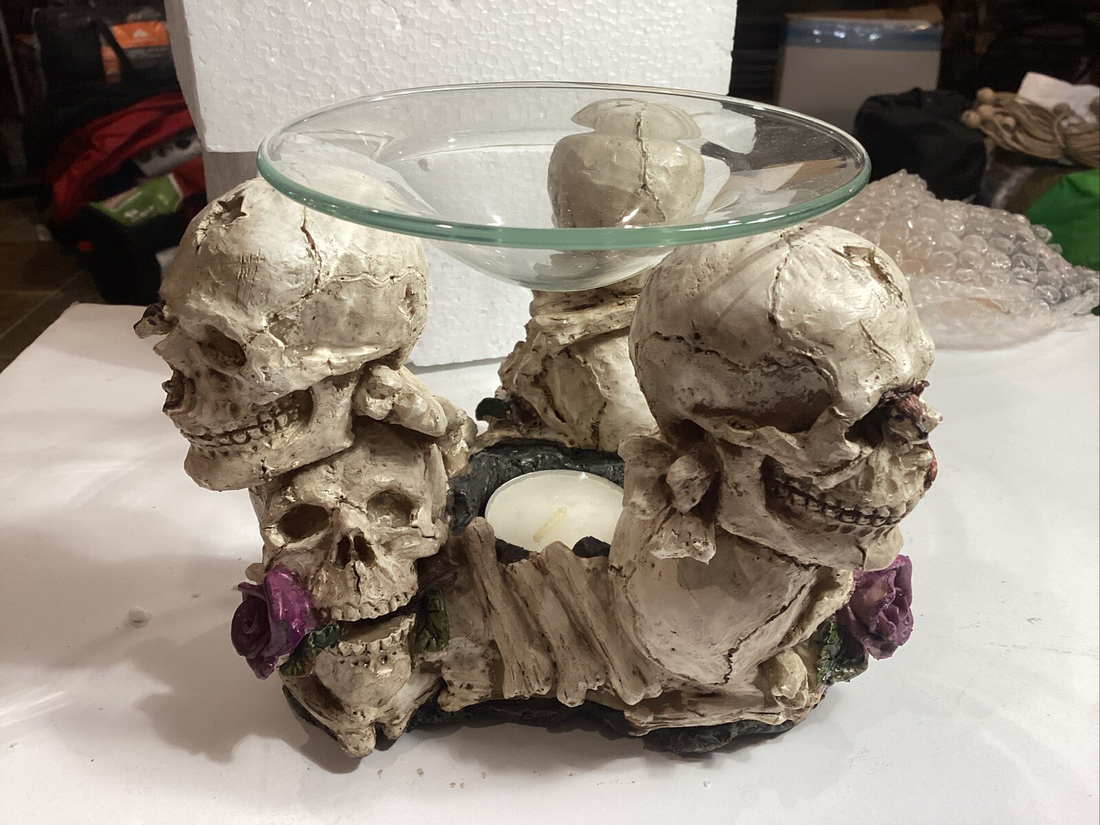 Skull Bones Roses Tea Light Oil Burner 1ea-image