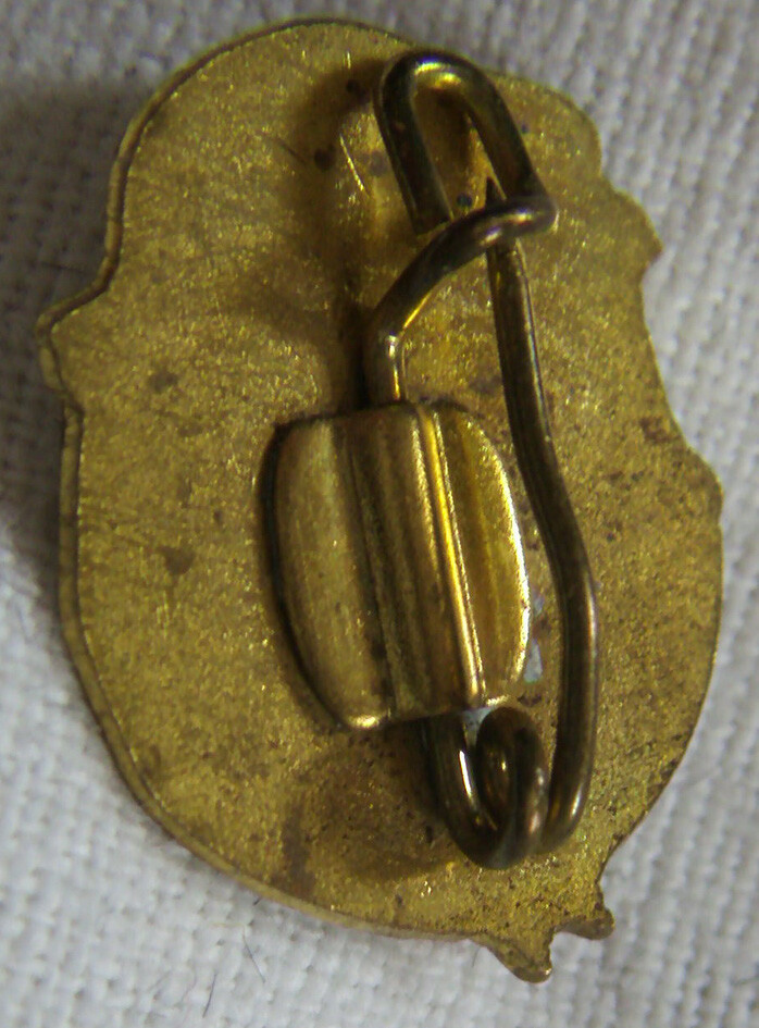 Pin's Ski Tignes – Insigne émaillé Vintage – Collection Sport