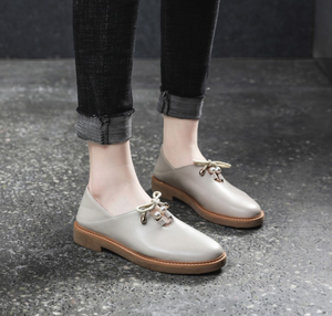 round toe oxfords womens