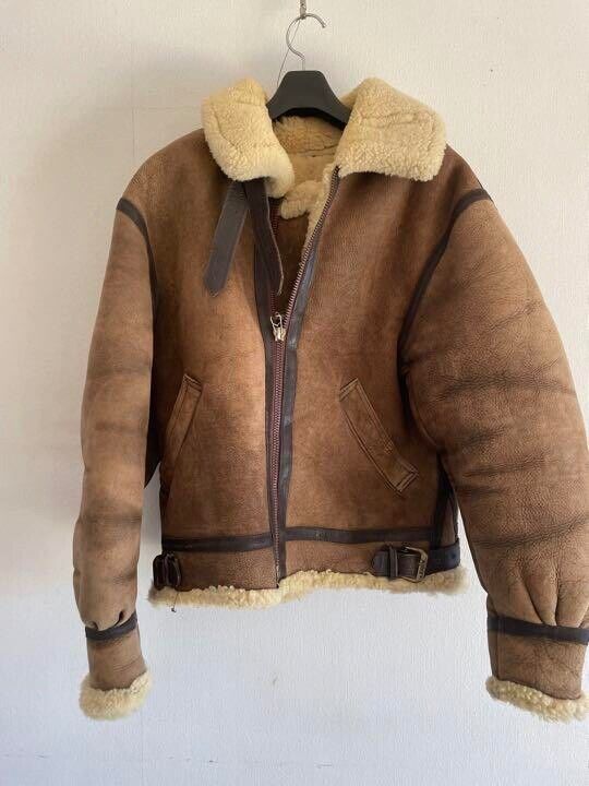 AVIREX Type B-3 Flight Mouton Leather Jacket Size 38 Made in AVIREX Type B-3 Flight Mouton Leather Jacket Size 38 Made in