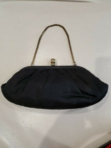 black clutch bag with handle