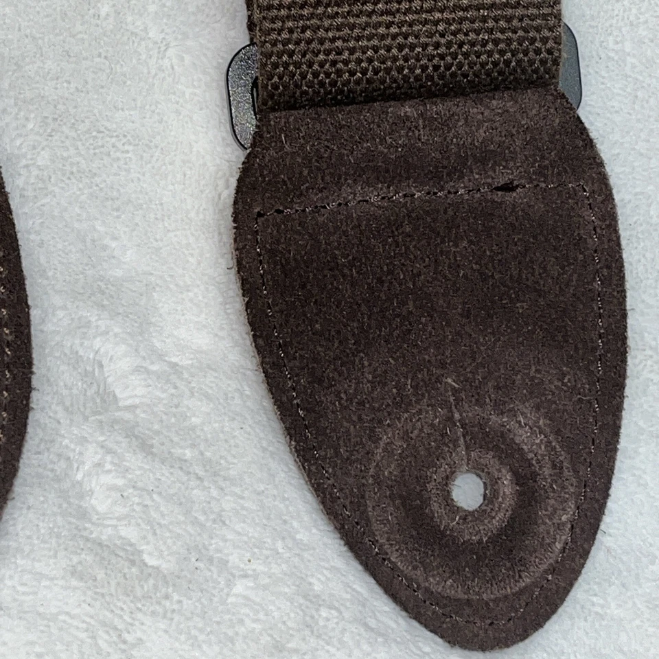 "Correa de guitarra de algodón Staff con extremos de gamuza 58"" de largo 2"" de ancho" Foto 3 de 4