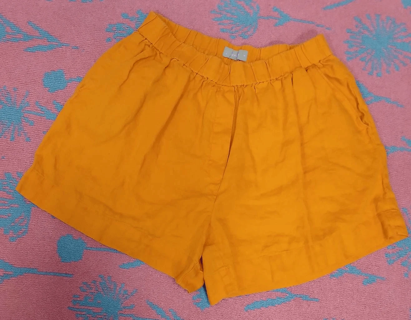 Everlane womens medium mustard yellow 100% linen shorts casual high waist