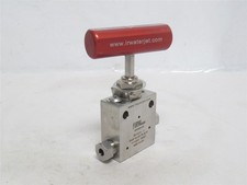 243109 New-No Box; IRWaterjet IRW66NV4S Straight Valve SS-316; 1/4" Tube; 2-Way