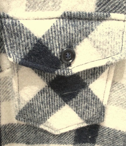Vintage Woolrich Woman Shirt Jacket Wool Blend Navy Off White Plaid Size 10 - Picture 3 of 6