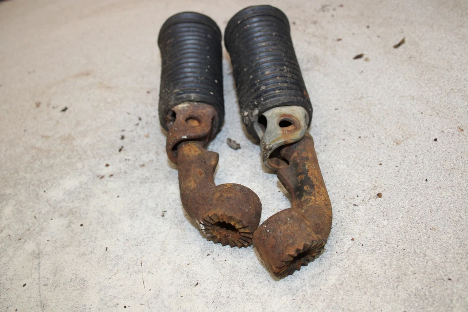 Harley SX Sprint 125 1971 reposapiés delanteros juego de clavijas peldaños Aermacchi P7-1115.ZB Foto 2 de 4