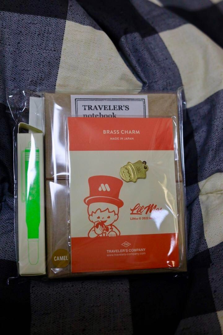 TRAVELER’ S notebookモスバーガー50th Camel Traveler S Notebook Mos Burger 50Th Camel Limited | eBay