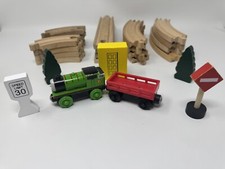 Thomas the Train Wooden Lot Starter Set. Percy and cargo Car 27pcs