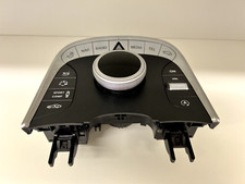 Original Mercedes-Benz S-Klasse W222 Bedieneinheit Mittelkonsole A2229001504 Original Mercedes-Benz S-Klasse W222 Bedieneinheit Mittelkonsole A2229001504