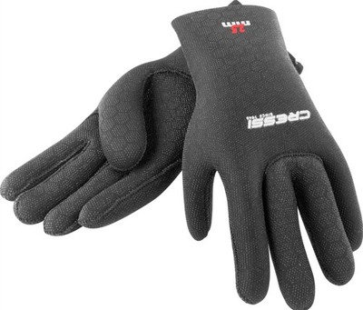 Cressi High-Stretch Black Diving Gloves 2.5mm L: Ready for Deep-Sea High-Fives!