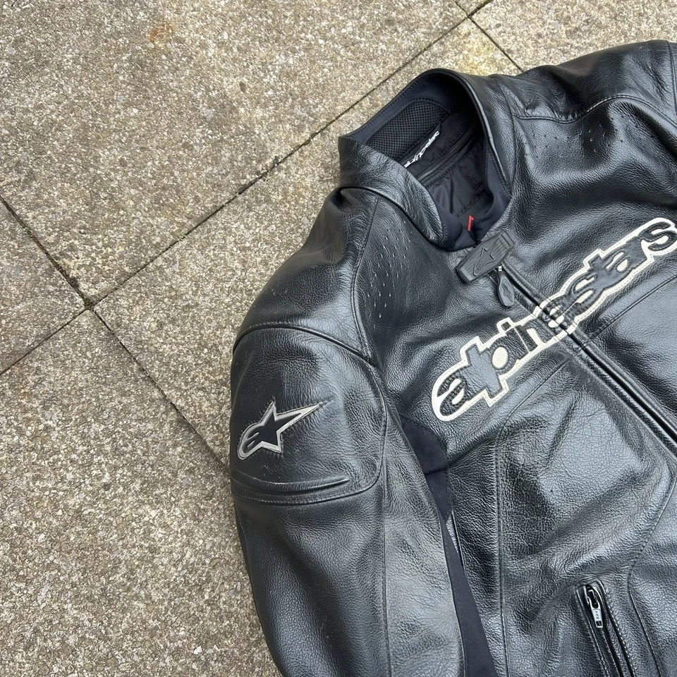 Alpine Stars 2 Piece Motorcycle Suit Jacket 38/48 Trousers 32/48 Leather Small - Image 4 of 4