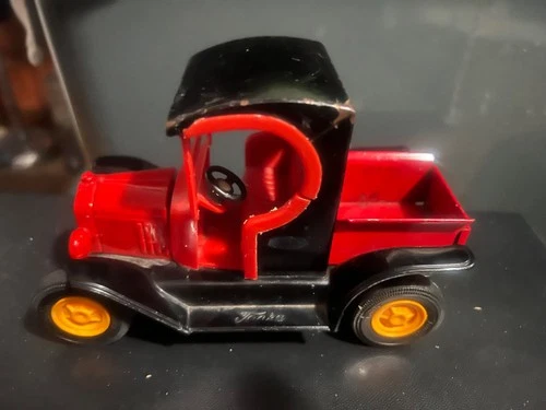 Vintage 1970 TONKA Model T Roadster Red Black Metal Plastic Pick Up Truck  USA