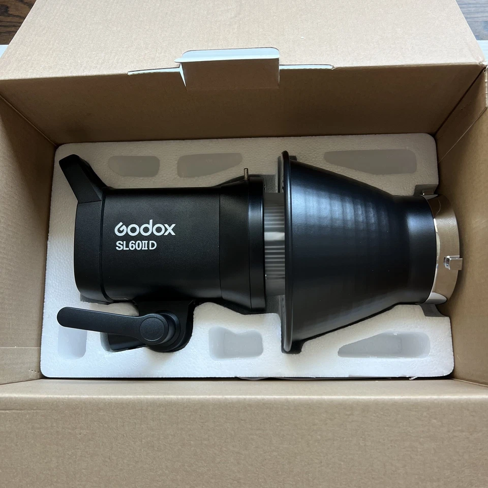 NEW Godox SL60IID Continuous LED Video Light with  Bluetooth App Control - Image 4 of 4