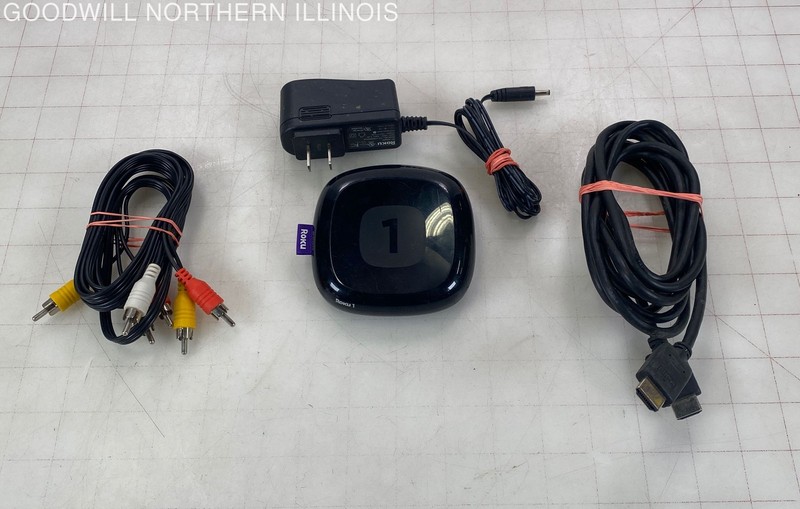 Roku 1 3rd Generation Media Streamer Streaming Player Device #2710X; Powers On