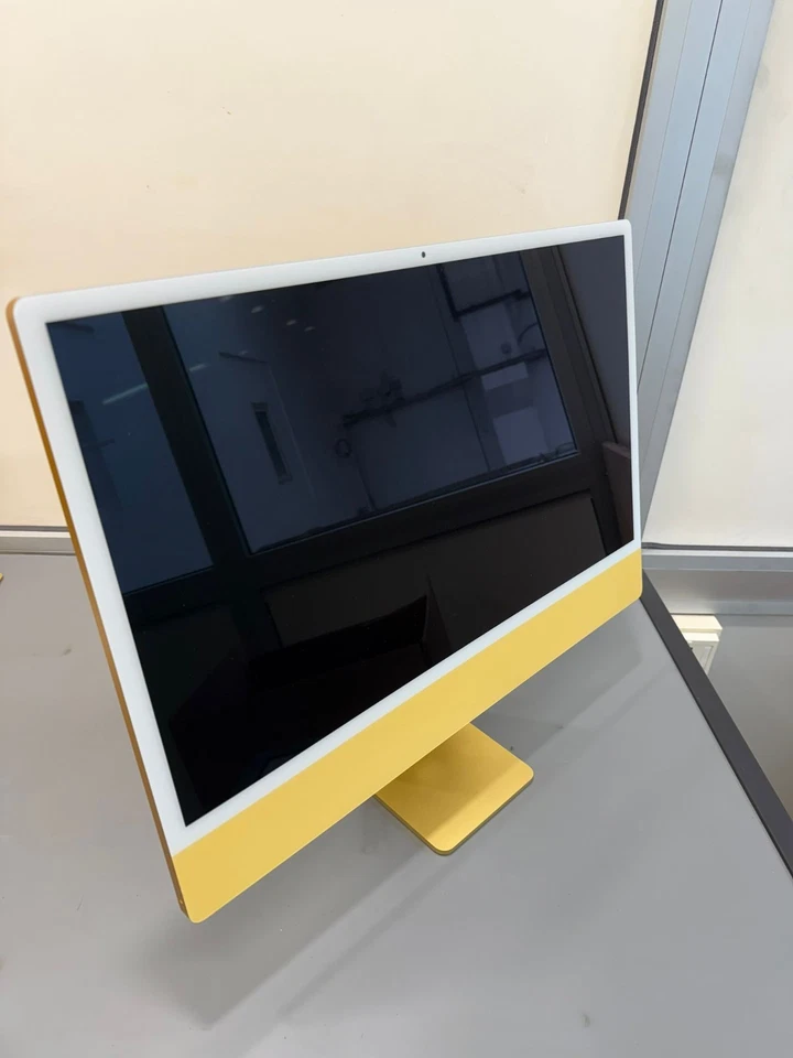 Apple iMac 24" 16/512GB, Apple M1- Yellow - Immagine 4 di 4