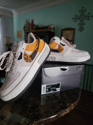 Size 8 - Nike Air Force 1 Fontanka WM