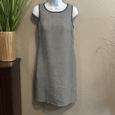 #525 Nine West. geometric shift dress size 2