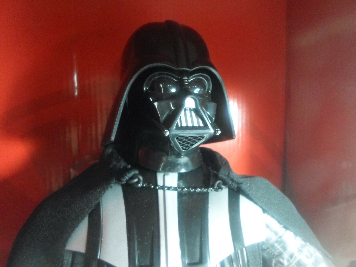 THINKWAY STAR WARS 17'' DARTH VADER ANIMATRONIC INTERACTIVE THINKWAY STAR WARS 17'' DARTH VADER ANIMATRONIC INTERACTIVE