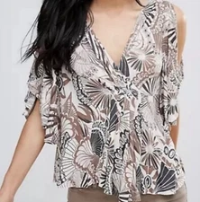 Free People Flow Top  New With Tags( Sz M)