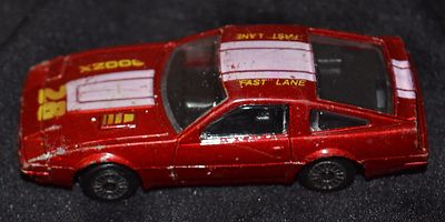 2) Z TOYS Diecast Collector's Cars Nissan 300ZX D78 & Ford Capri