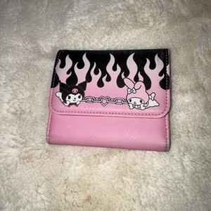 ⭐日本未発売レア！⭐ loungefly サンリオ クロミ 二つ折り財布 新品 Loungefly Kuromi | eBay