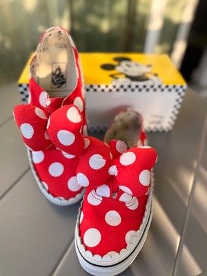 Size 9.5 - Disney x Vans Authentic Gore Minnie's Bow