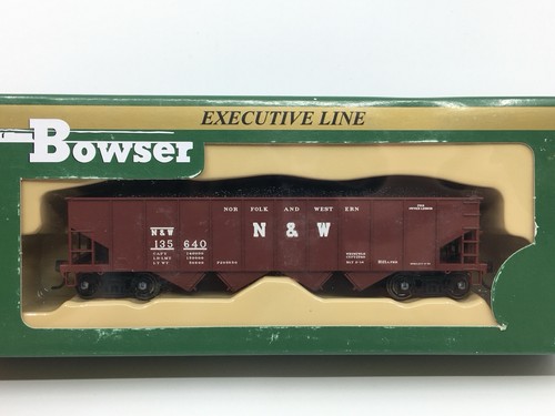 Coche tolva de carbón HO Bowser 40793 Norfolk & Western H-21a 4 bahías N&W #135640 | Zustand: Used