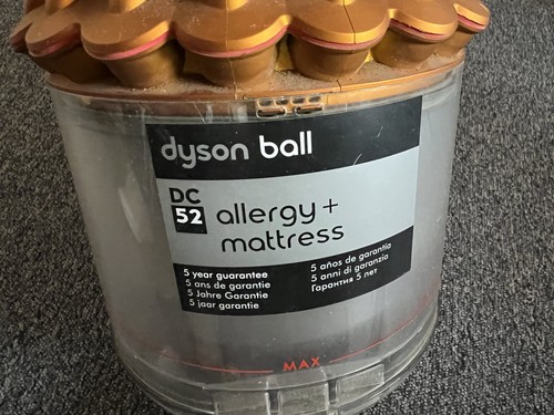 DYSON Ball DC52 Staubsauger - Bestens für Allergiker!