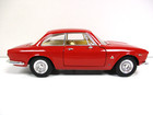 YAT MING / ROAD SIGNATURE - 1965 ALFA ROMEO GIULIA SPRINT GTA (RED) 1/18 DIECAST