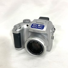 Fujifilm FinePix S Series S3000 Digital Camera 3.2MP 6x Zoom Tested  Working 