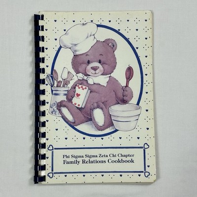 1995 Phi Sigma Sigma Zeta Chi Vintage Family Relations Cookbook Spiral Bear Chef