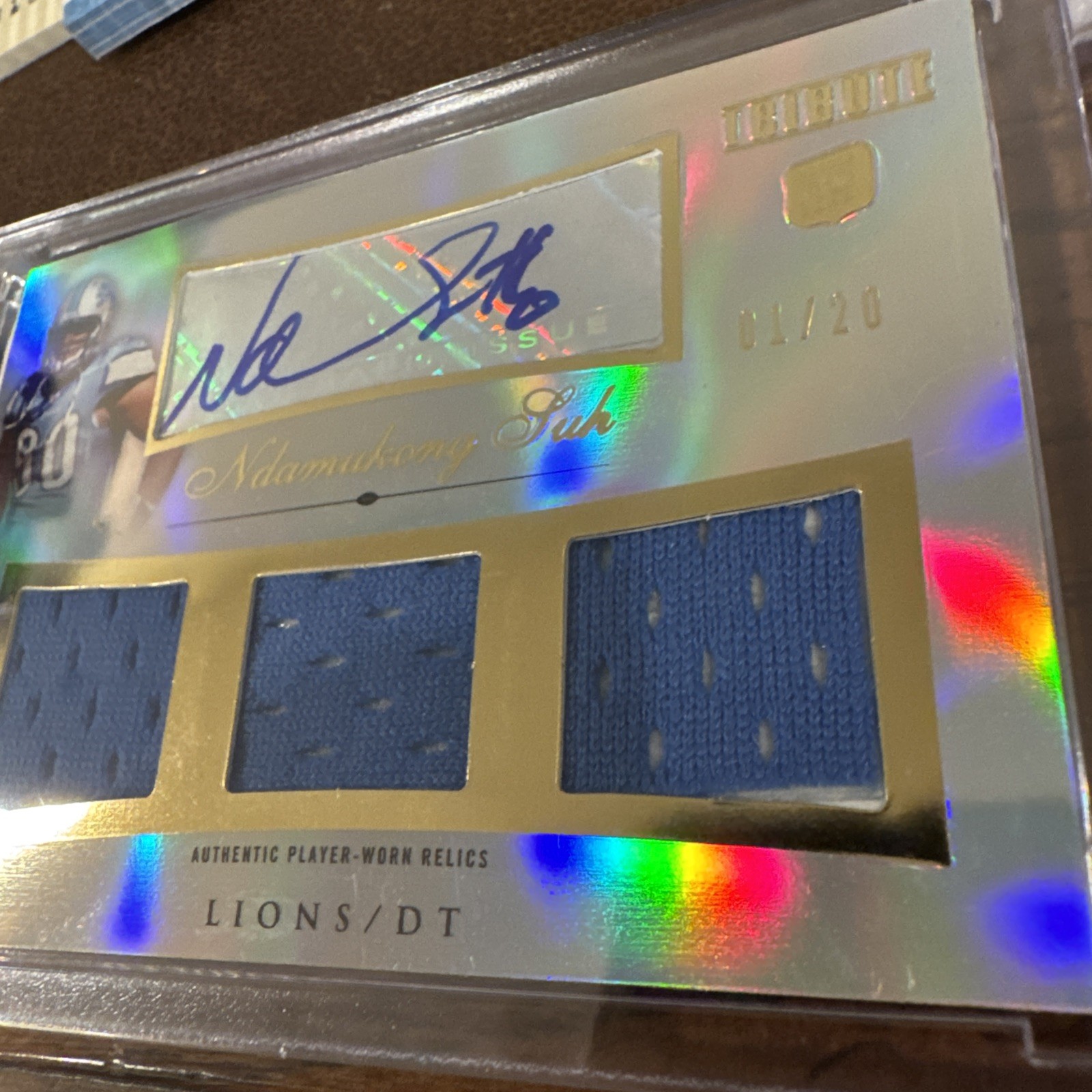 NDAMUKONG SUH 2010 TOPPS TRIBUTE GAME USED TRIPLE JERSEY AUTO 1/20 Auto RC view 8