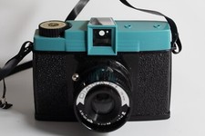 Lomography Diana F Film Camera 2000 Plastic 6x6 120 Very Good Condition