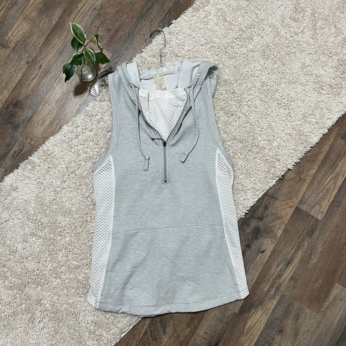 Calia by Carrie Underwood M Gray White Hooded Mesh Pullover