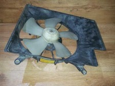 Radiateur Daihatsu YRV