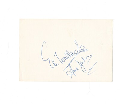ELI WALLACE AND AMY JACKSON AUTOGRAPHS ON WHITE CARD STOCK