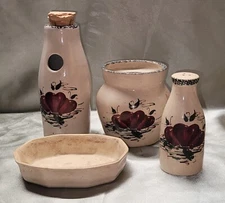 Burgandy Apple by CASEY POTTERY Marshall, Texas Set of 4-Salt Shaker-Soap Dish..